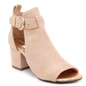 Blush booties